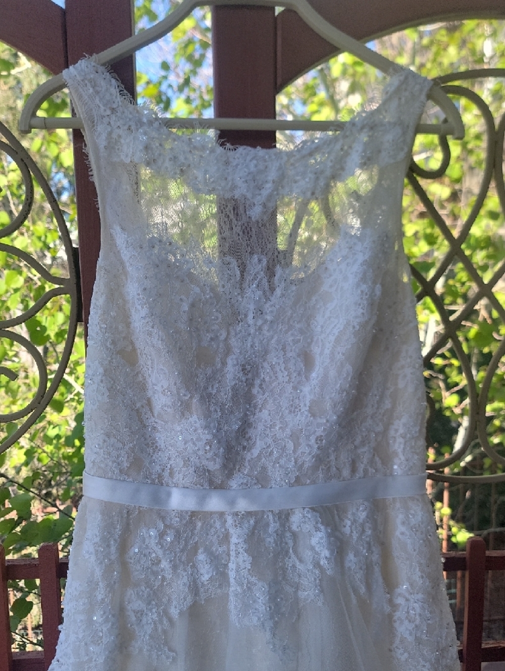 Ivory Lace Wedding Dress - Picture 3 of 7